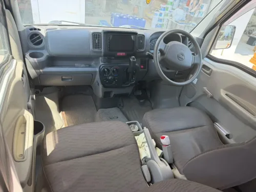 2020 Model Otomatik Nissan NV100