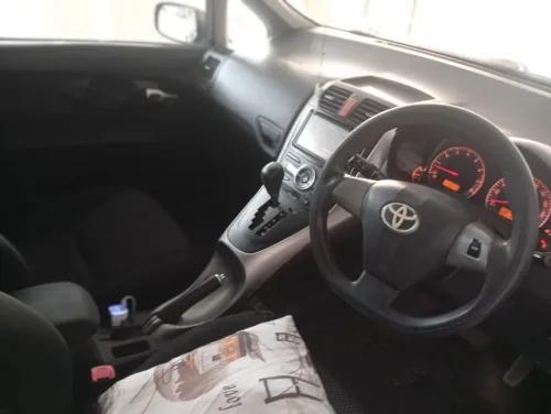 2010 Model Otomatik Toyota Auris