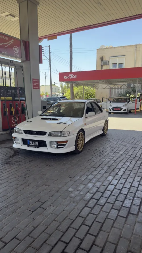 1996 Model Düz Subaru Impreza