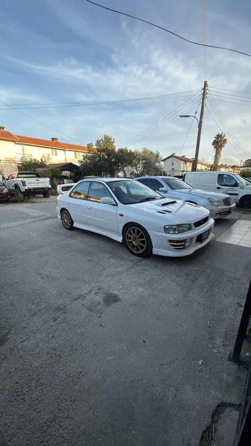 1996 Model Düz Subaru Impreza