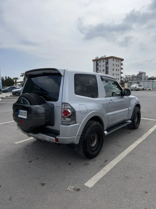 2017 Model Otomatik Mitsubishi Pajero