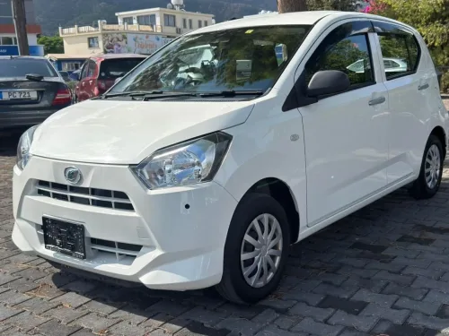 2022 Model Otomatik Daihatsu Mira