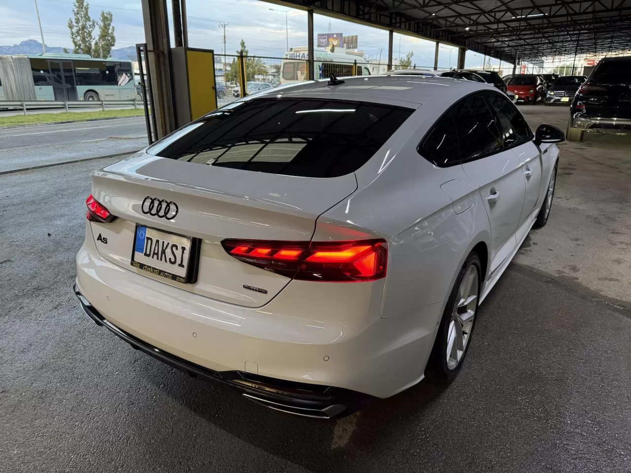 2023 Model Otomatik Audi A5 4. Görseli