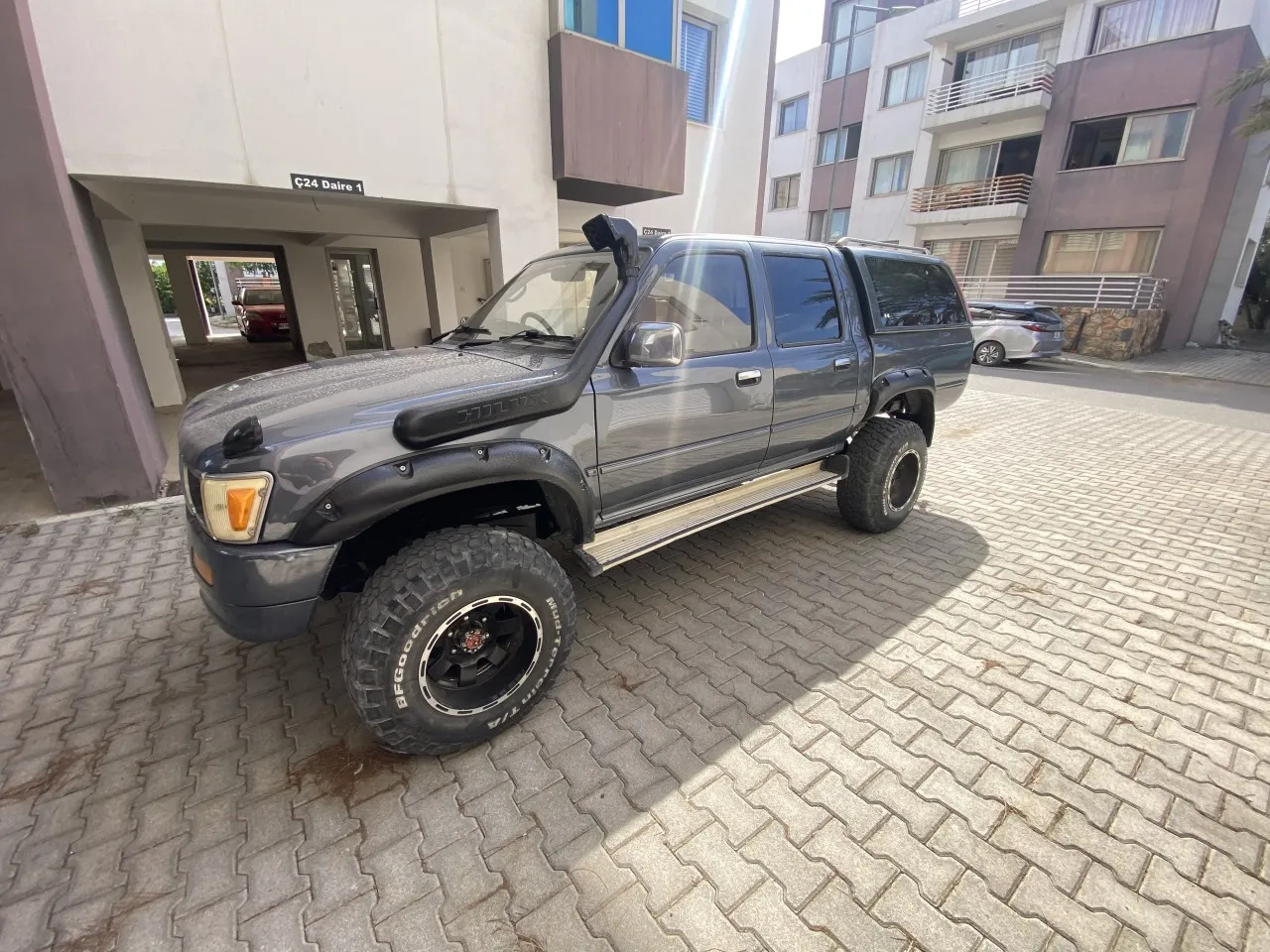 1992 Model Düz Toyota Hilux