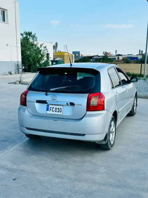 2002 Model Düz Toyota Corolla