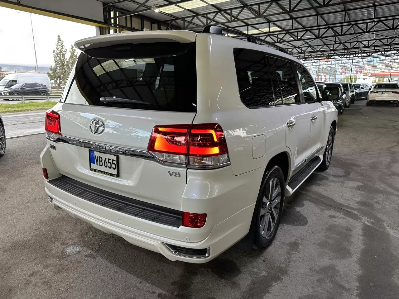 2021 Model Otomatik Toyota Land Cruiser 4. Görseli