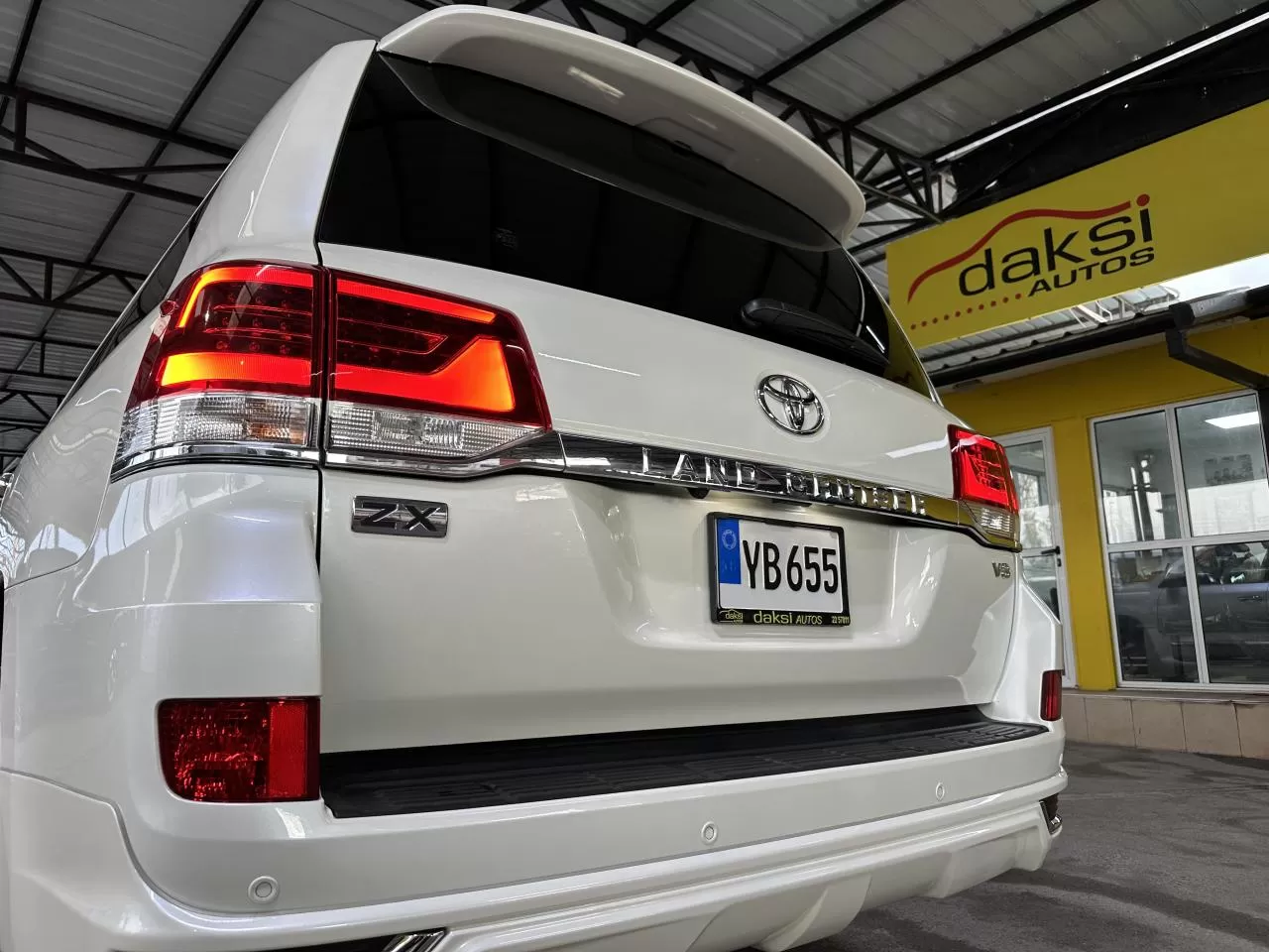 2021 Model Otomatik Toyota Land Cruiser 12. Görseli