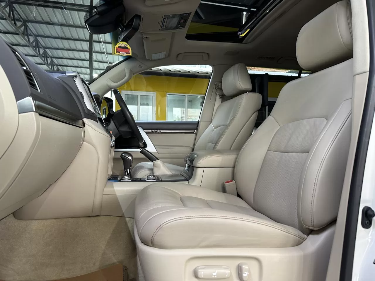 2021 Model Otomatik Toyota Land Cruiser 15. Görseli