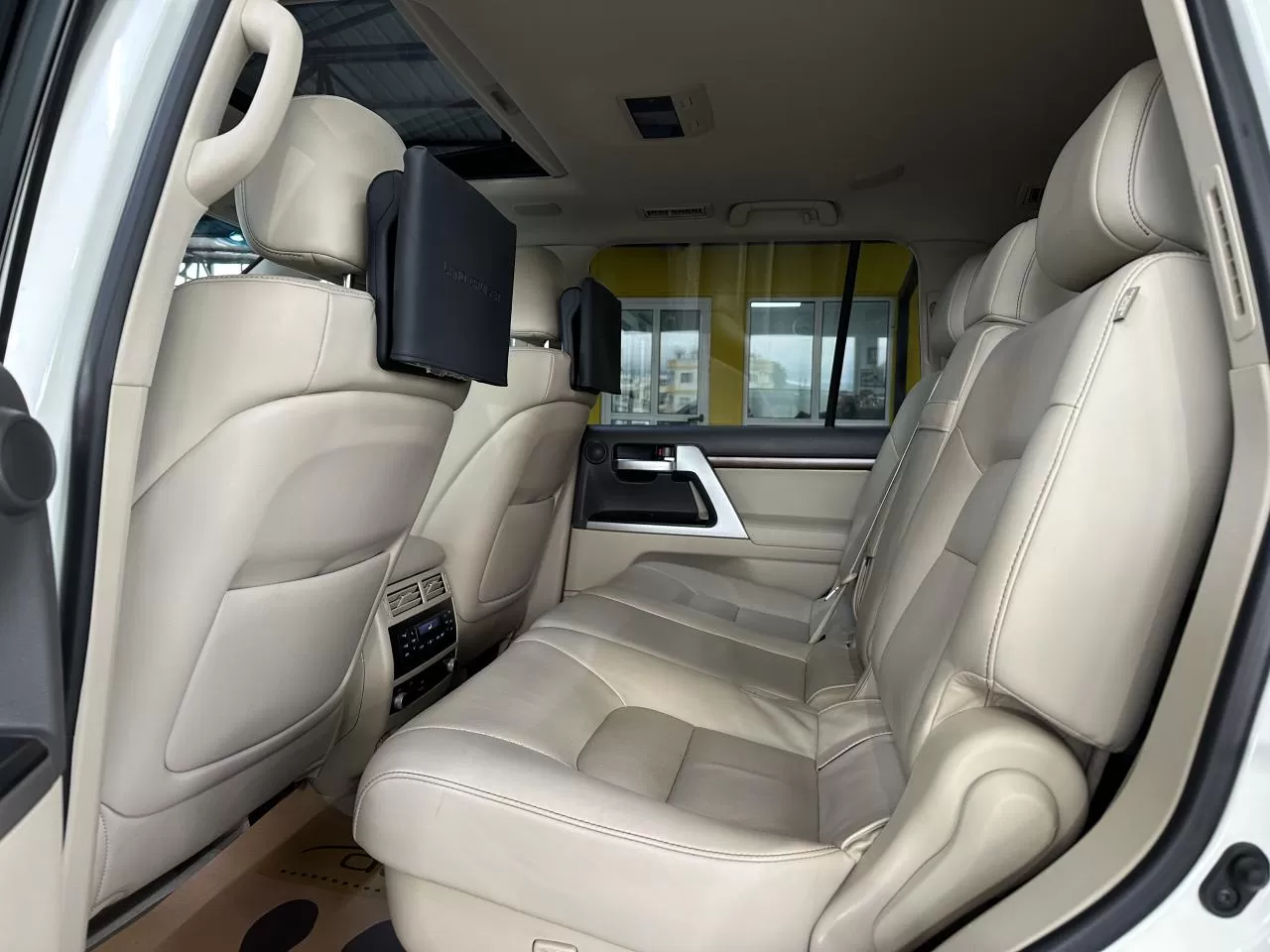 2021 Model Otomatik Toyota Land Cruiser 16. Görseli