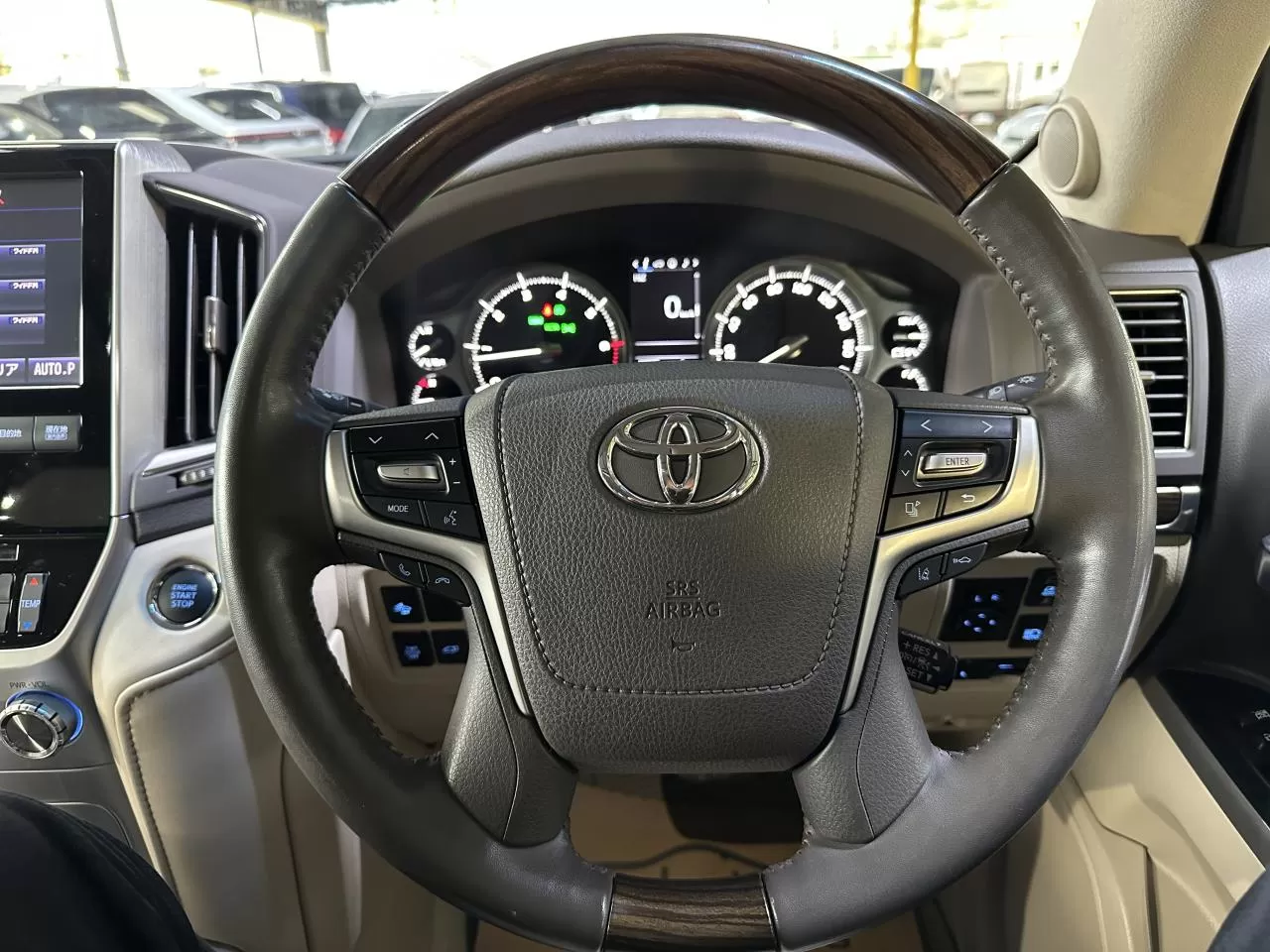 2021 Model Otomatik Toyota Land Cruiser 21. Görseli