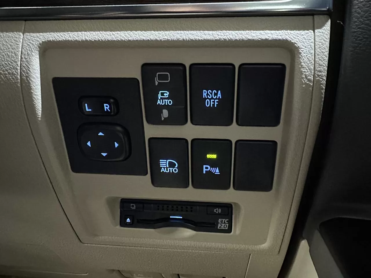 2021 Model Otomatik Toyota Land Cruiser 22. Görseli