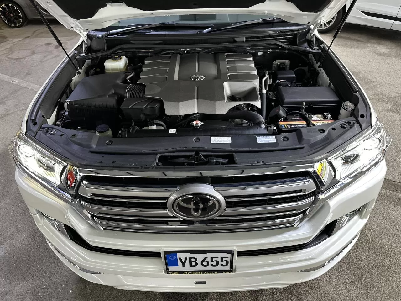 2021 Model Otomatik Toyota Land Cruiser 27. Görseli