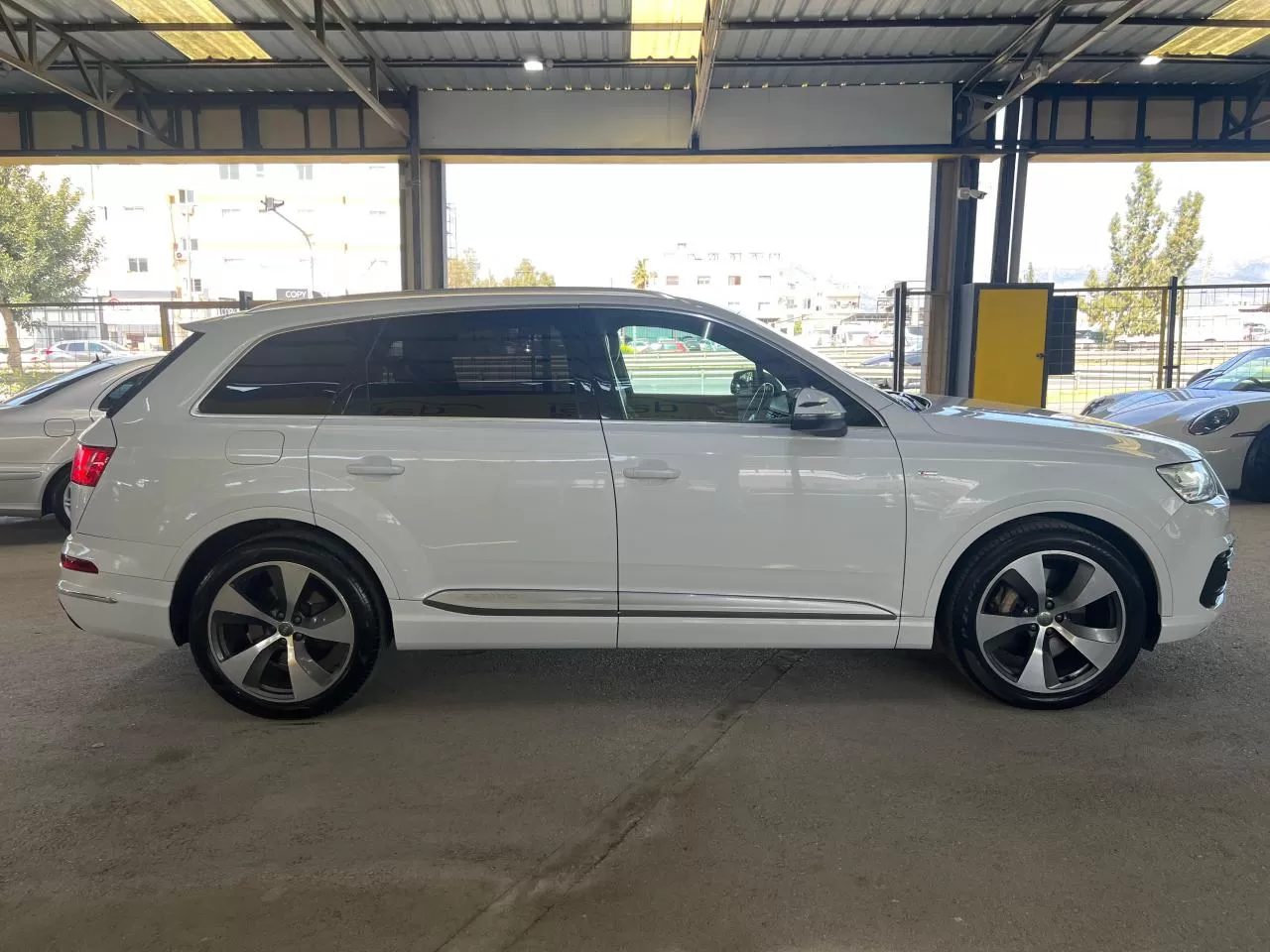 2015 Model Otomatik Audi Q7 3. Görseli