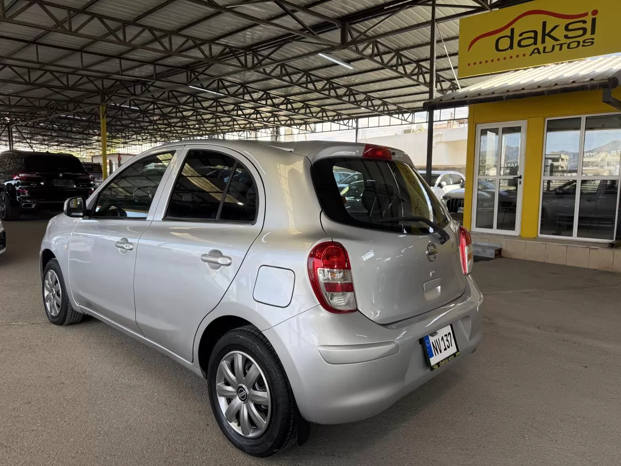 2011 Model Otomatik Nissan March 6. Görseli