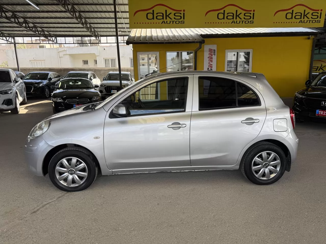 2011 Model Otomatik Nissan March 7. Görseli