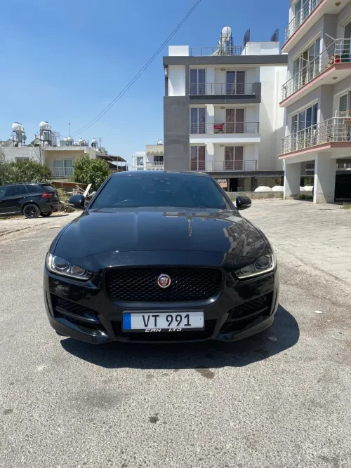 2019 Model Otomatik Jaguar XE