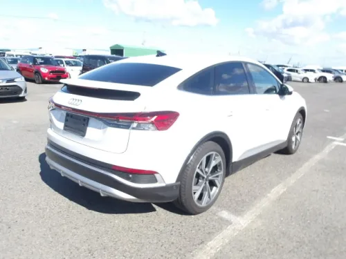 2024 Model Otomatik Audi Q4 Sportback