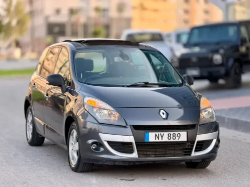 2011 Model Düz Renault Scenic