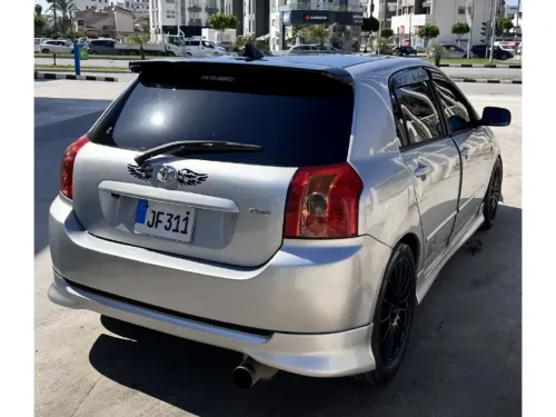 2005 Model Düz Toyota Runx