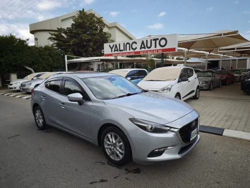 2018 Model Otomatik Mazda Axela