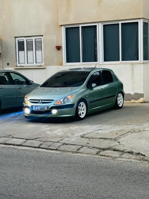2003 Model Düz Peugeot 308
