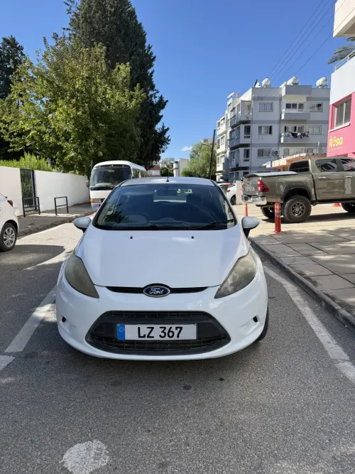 2012 Ford Fiesta - Önizleme 9