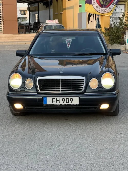 1999 Mercedes - Benz E Serisi - Önizleme 2