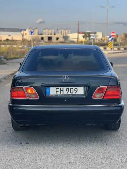 1999 Mercedes - Benz E Serisi - Önizleme 3