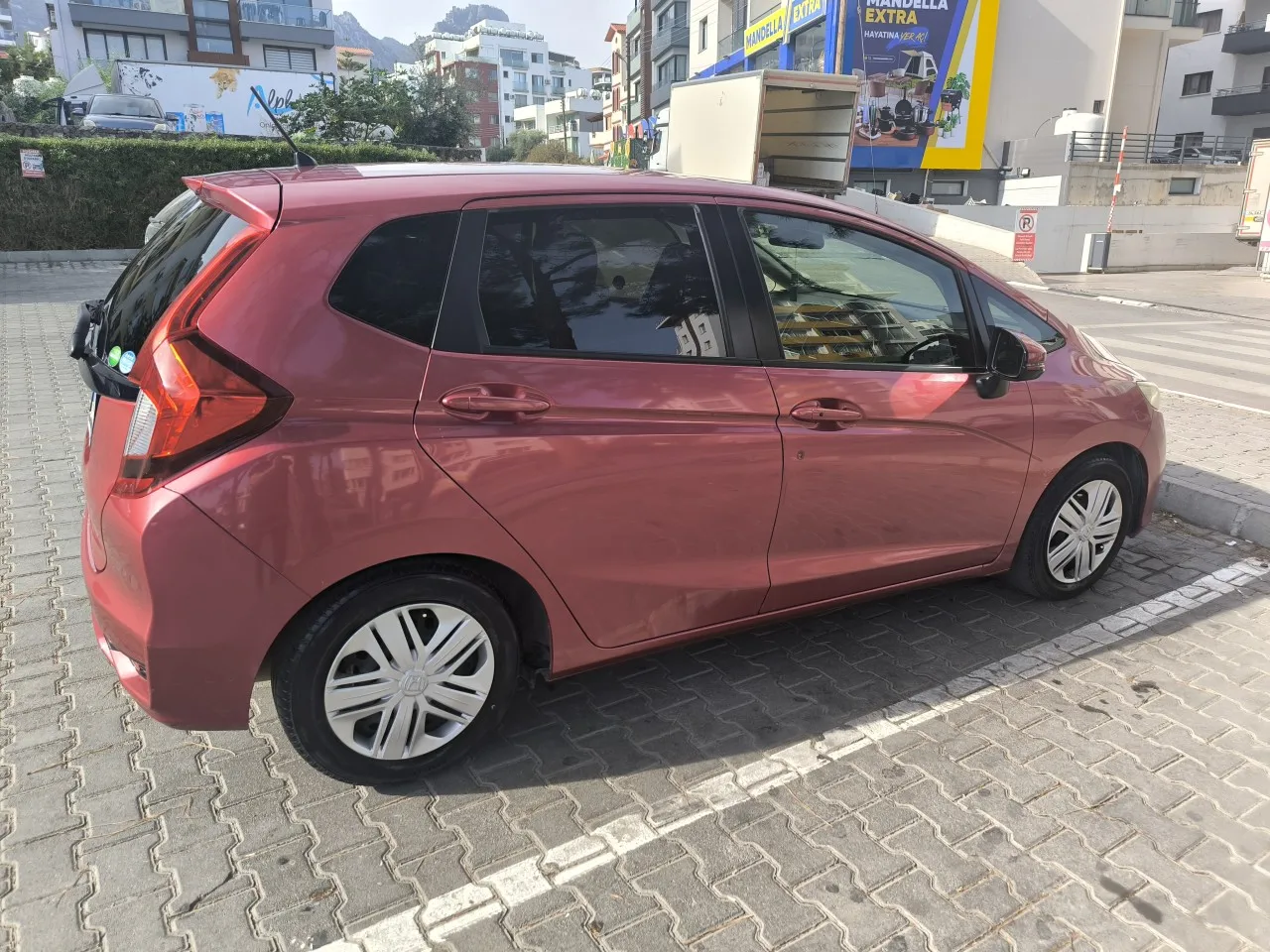 2018 Honda Fit - Önizleme 3