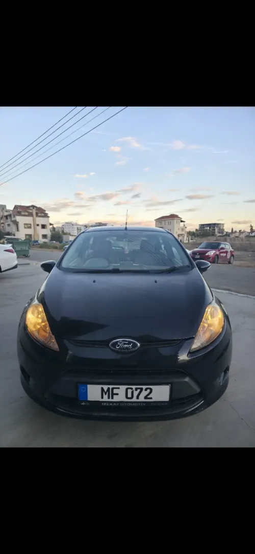 2012 Ford Fiesta - Önizleme 3