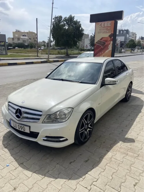 2011 Mercedes - Benz C Serisi - Önizleme 2
