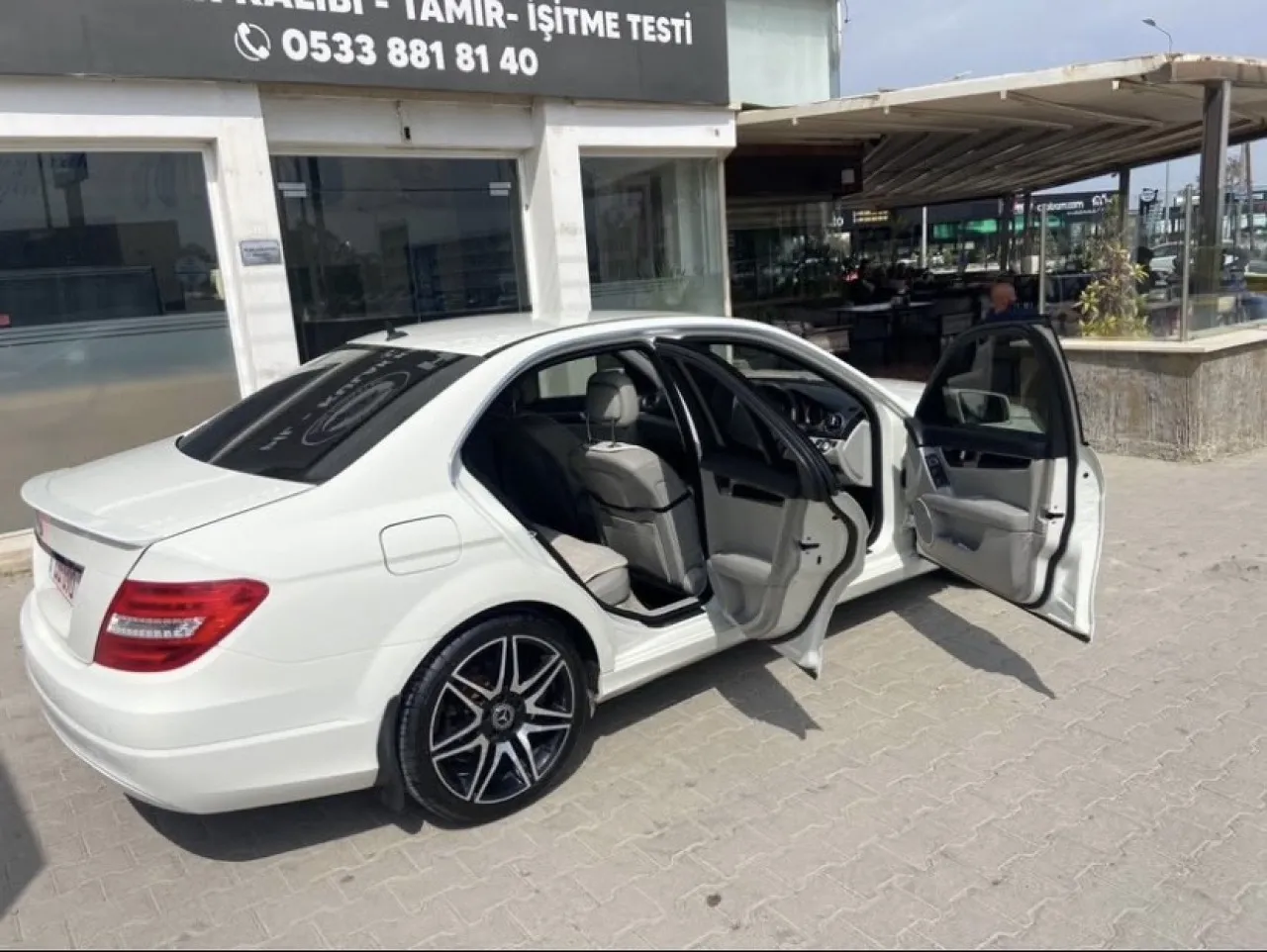 2011 Mercedes - Benz C Serisi - Önizleme 5