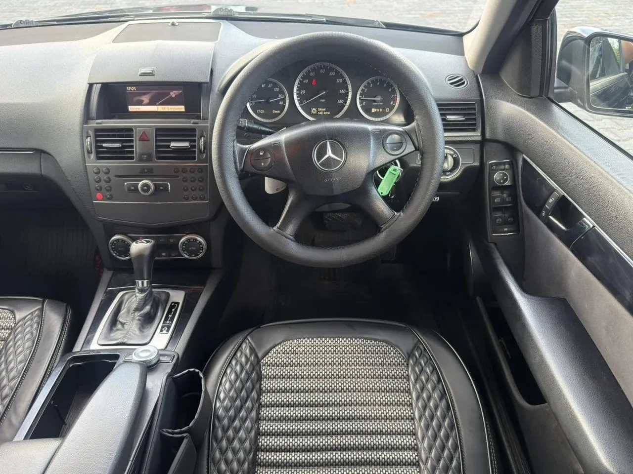 2010 Mercedes - Benz C Serisi - Önizleme 7