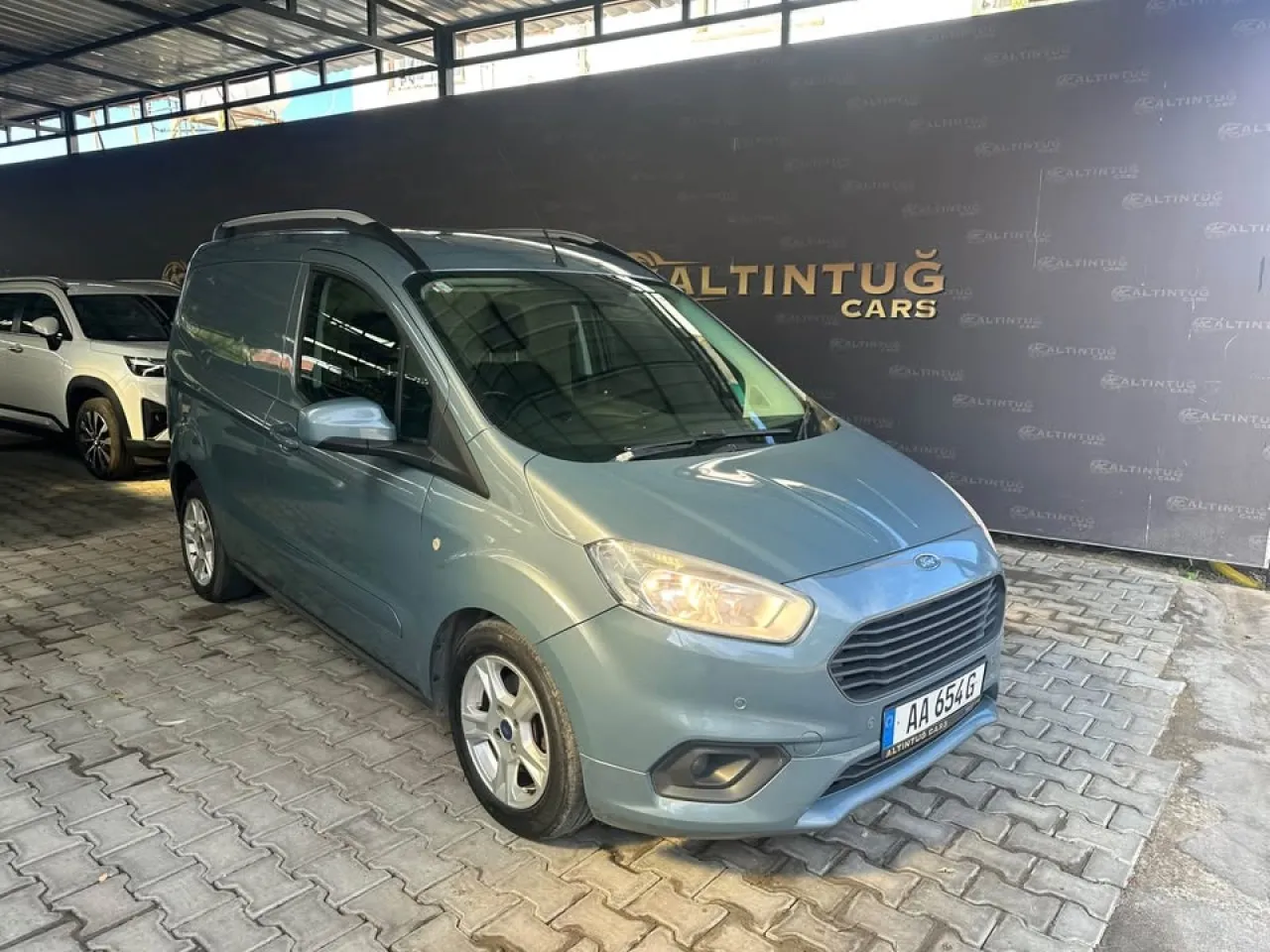 2019 Model Düz Ford Transit Courier