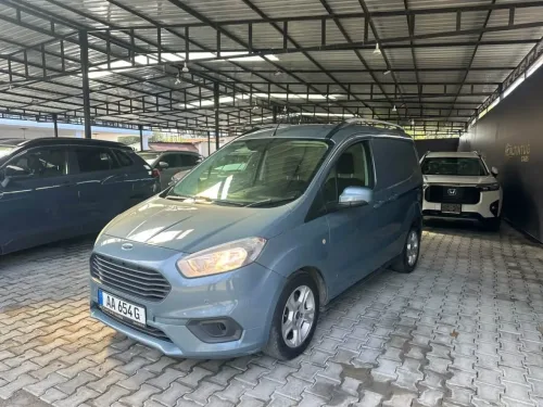 2019 Model Düz Ford Transit Courier