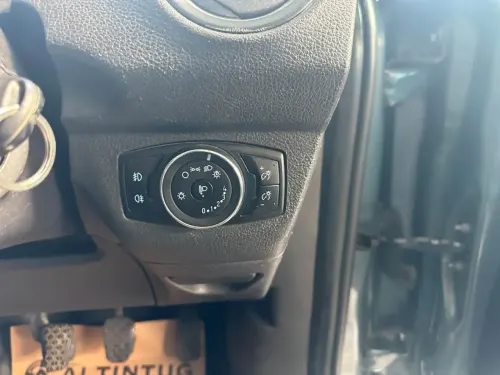 2019 Ford Transit Courier - Önizleme 6