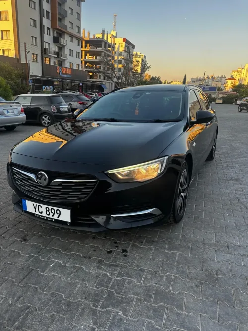 2018 Vauxhall Insignia - Önizleme 1