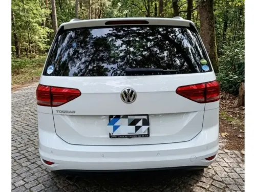 2020 Volkswagen Touran - Önizleme 3
