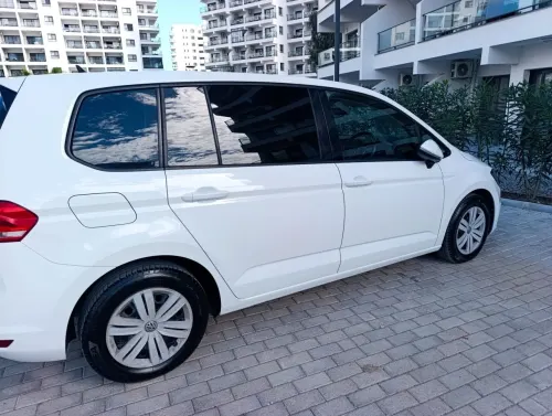 2020 Volkswagen Touran - Önizleme 9
