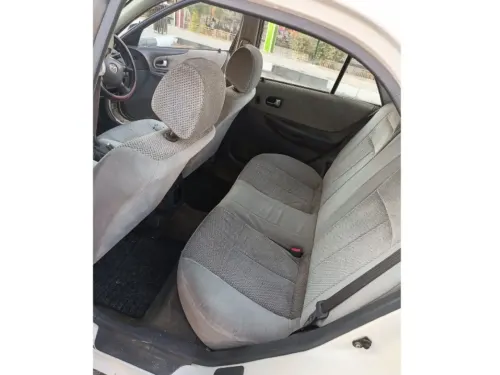 2003 Mazda Familia - Önizleme 4