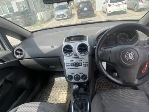 2011 Vauxhall Corsa - Önizleme 3
