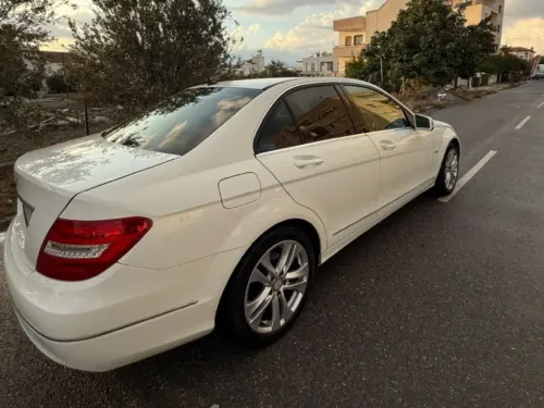 2011 Mercedes - Benz C Serisi - Önizleme 4