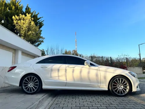 2015 Mercedes - Benz CLS - Önizleme 3