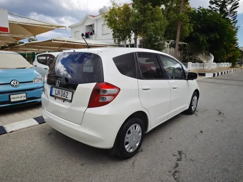 2008 Honda Fit - Önizleme 4