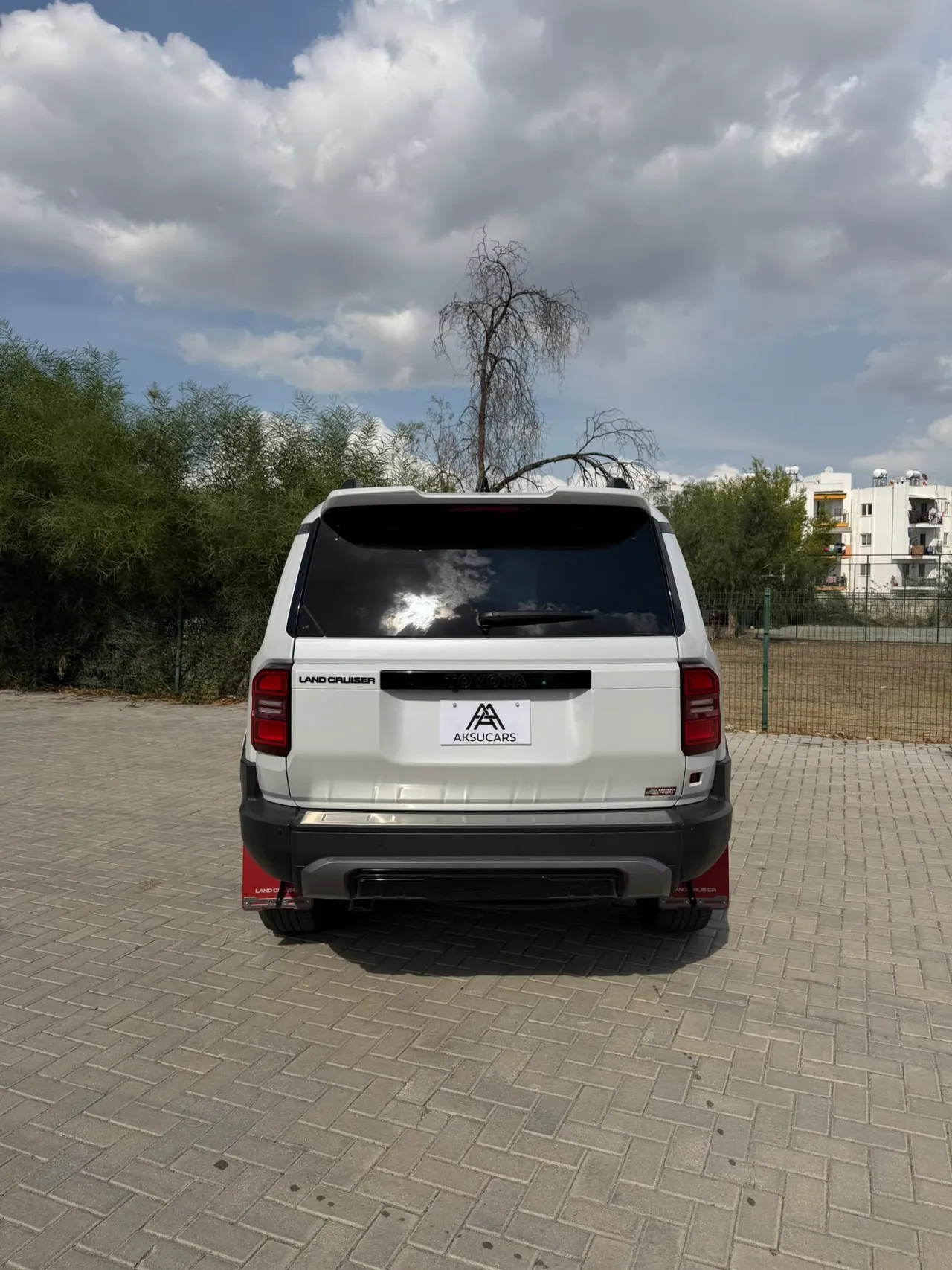 2025 Toyota Land Cruiser - Önizleme 4