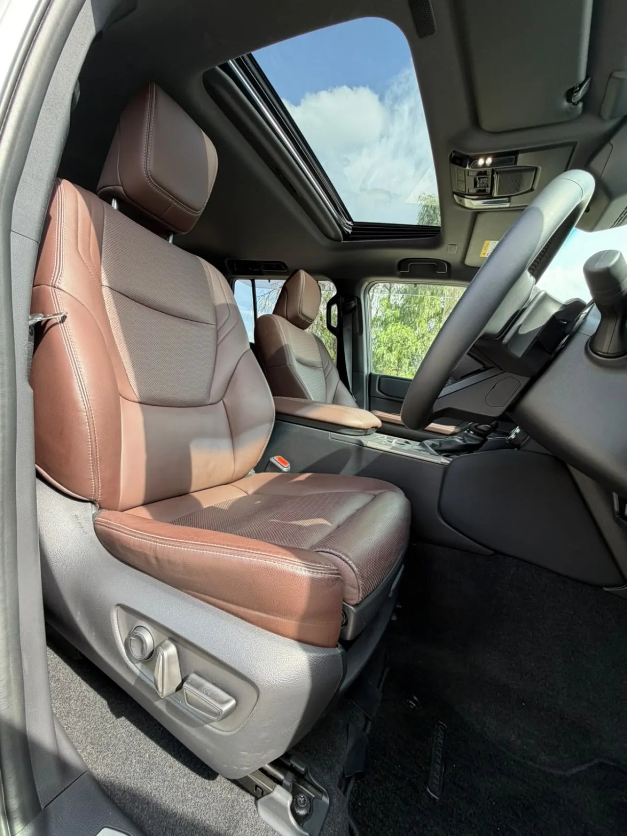 2025 Toyota Land Cruiser - Önizleme 8