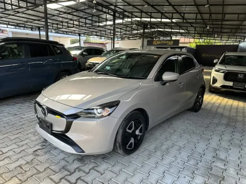2024 Model Otomatik Mazda 2