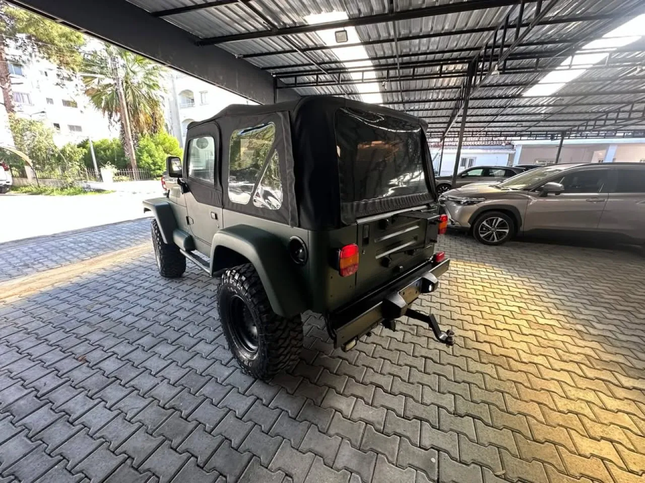 2000 Jeep Wrangler - Önizleme 3