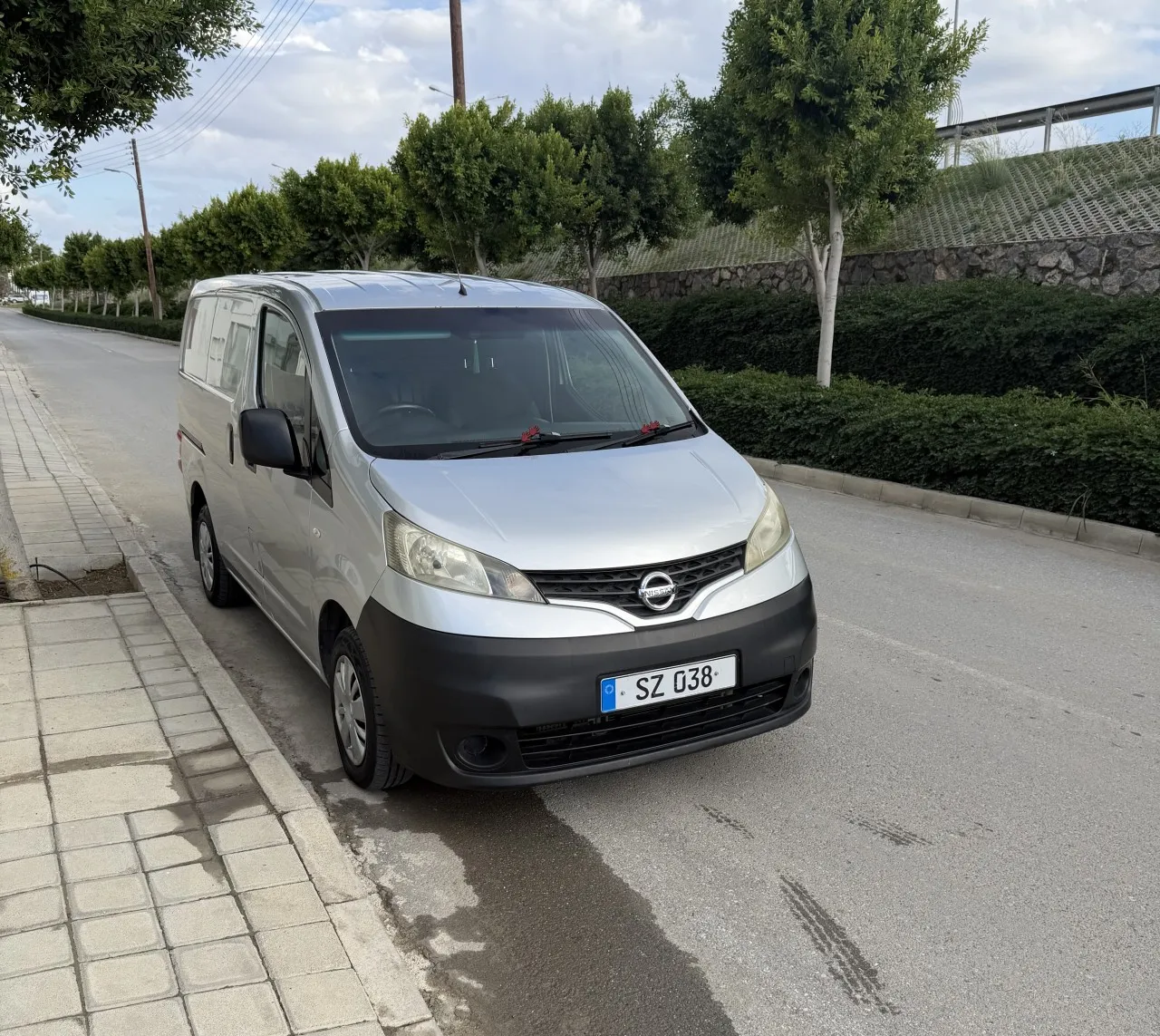 2014 Model Düz Nissan NV200