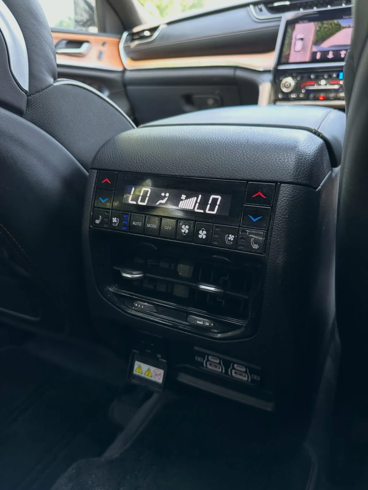 2023 Jeep Grand Cherokee Hybrid - Önizleme 9